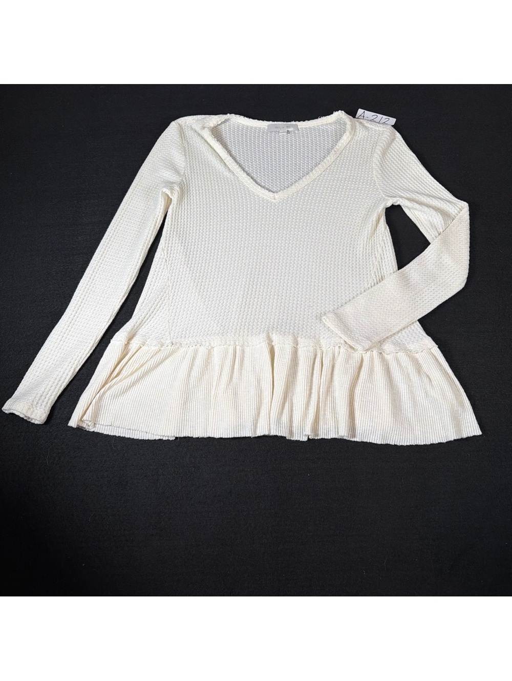 Eri + Ali Anthropologie Women S Ivory Waffle Knit Peplum Sweater V Neck Ruffle